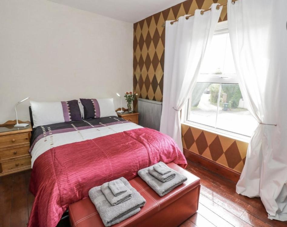 Lovely Comfortable 3 Bed Home, وورسيستير المظهر الخارجي الصورة